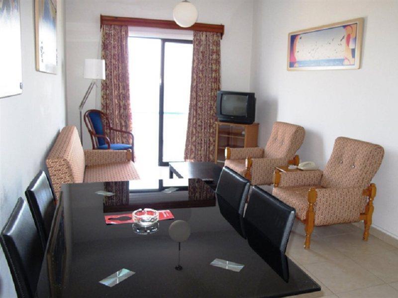 Zodiac Hotel Apartments Larnaca Zewnętrze zdjęcie